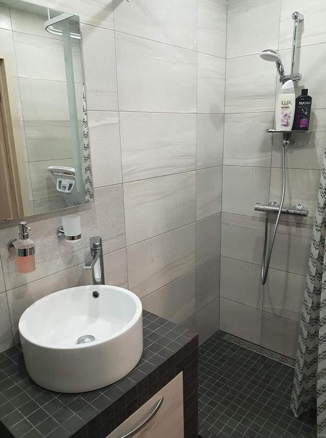 Cosy Home 10 Min From City Center Tallinn Ngoại thất bức ảnh
